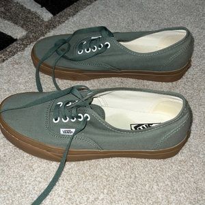 Vans Old Skool  Women's Sneakers 721356 Pale Forest Green Size 9 NEW